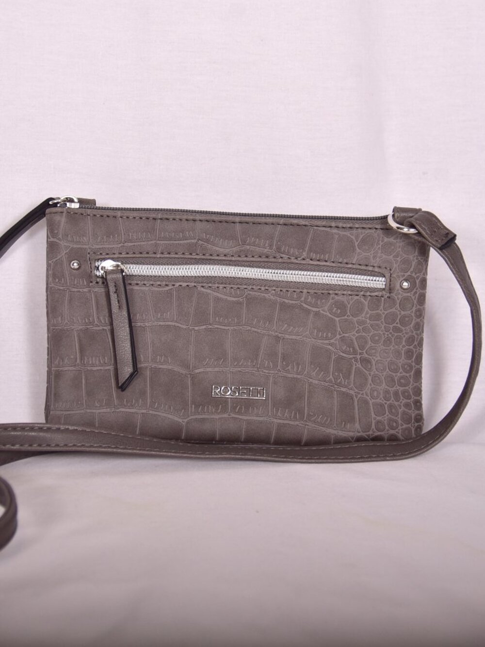ROSETTI Cross Body Purse Pockets Zip Close Adjustable Shoulder Strap Grey